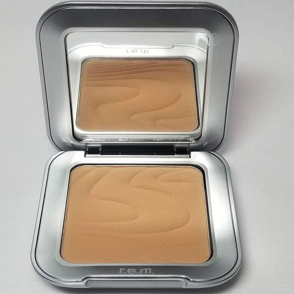 R.E.M. Beauty - Hypernova Satin Matte Bronzer - Send 2 Voicemail